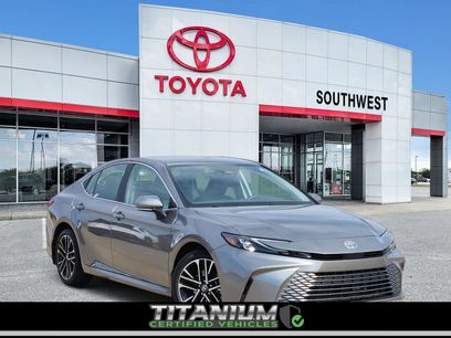 Used 2025 Toyota Camry XLE