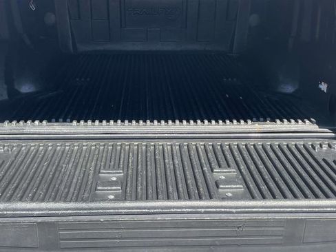 Used 2023 Ford F150 XLT RWD image 8