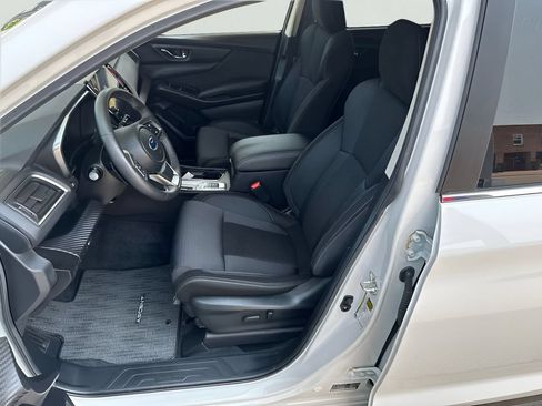 Used 2025 Subaru Ascent Premium AWD/4WD image 9