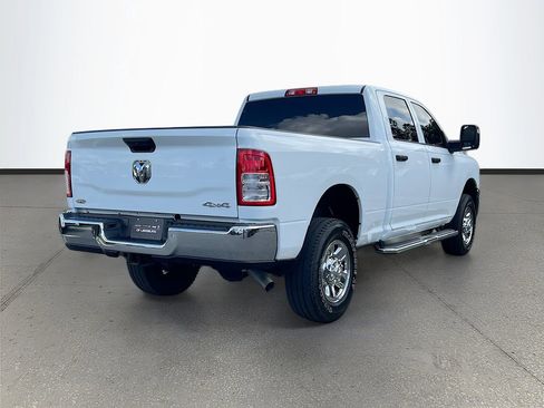 Used 2024 RAM 2500 Tradesman w/ Chrome Appearance Group AWD/4WD image 7