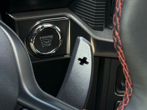Used 2025 Ford F150 Raptor AWD/4WD image 44