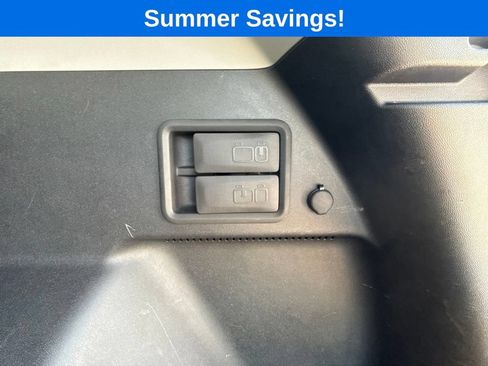 Used 2018 GMC Terrain SLT w/ Preferred Package AWD/4WD image 38