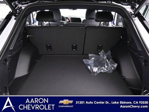 New 2026 Chevrolet Equinox EV LT image 27