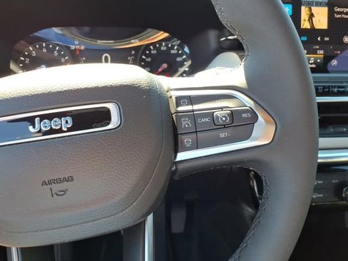 Used 2024 Jeep Compass Limited AWD/4WD image 26