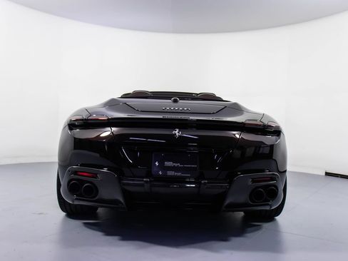 Certified 2024 Ferrari Roma Spider RWD image 21