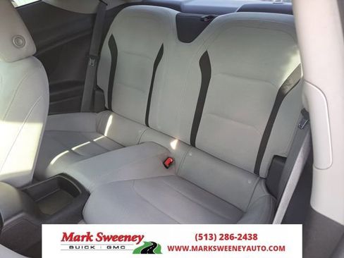 Used 2019 Chevrolet Camaro LT RWD image 8