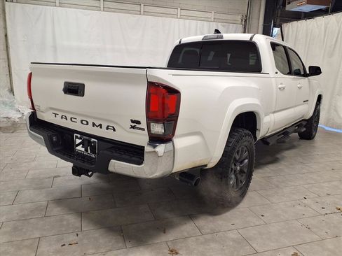 Used 2022 Toyota Tacoma SR5 image 9