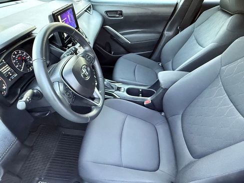 Certified 2024 Toyota Corolla Cross LE w/ Moonroof Package image 5