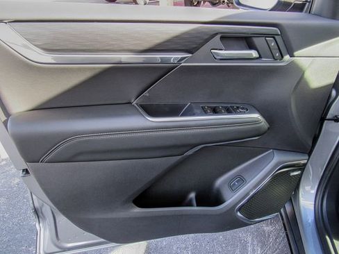 New 2026 GMC Acadia Elevation image 12