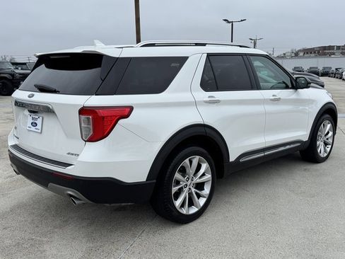 Used 2022 Ford Explorer Platinum w/ Technology Package image 8