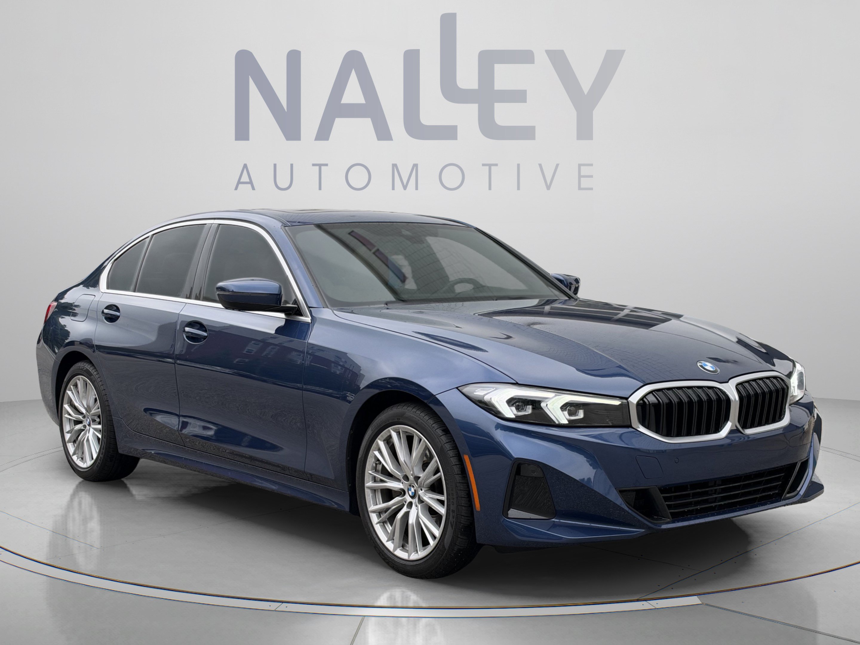 Used 2024 BMW 330i Sedan w/ Convenience Package RWD image 5