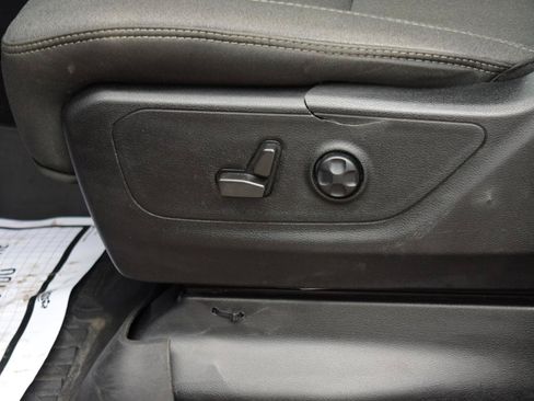 Used 2021 RAM 1500 Big Horn AWD/4WD image 35