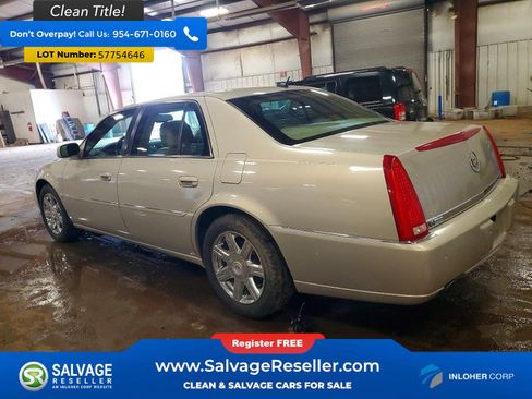 Used 2007 Cadillac DTS Luxury I w/ Trunk Convenience Package FWD image 3