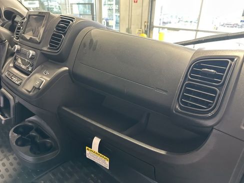 Used 2024 RAM ProMaster 2500 FWD image 21