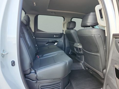 Used 2024 Toyota Tundra Limited image 20