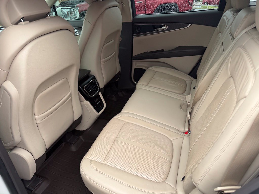 Used 2020 Lincoln Nautilus Reserve w/ Equipment Group 201A FWD image 20