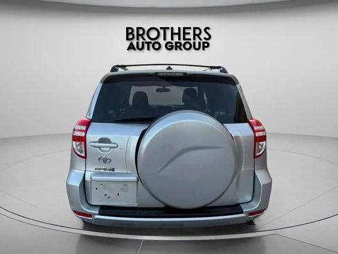 Used 2011 Toyota RAV4 2WD w/ Base L4 Extra Value Pkg image 27