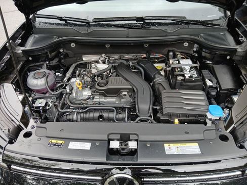 New 2025 Volkswagen Taos S image 20