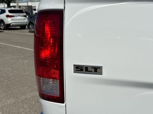 Used 2024 RAM 1500 Classic SLT AWD/4WD image 10