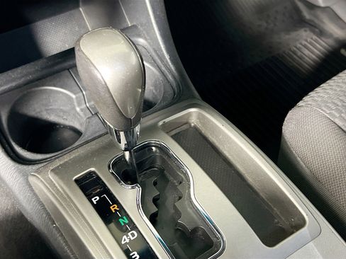 Used 2015 Toyota Tacoma PreRunner w/ SR5 Package image 24