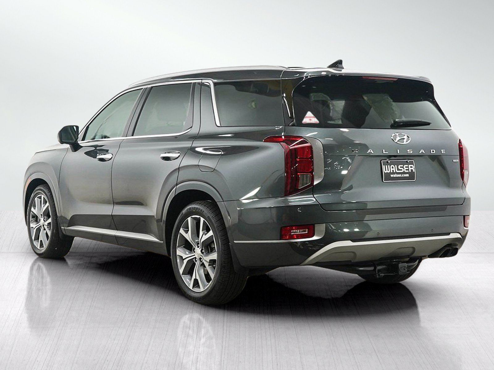 Used 2021 Hyundai Palisade Limited AWD/4WD image 3