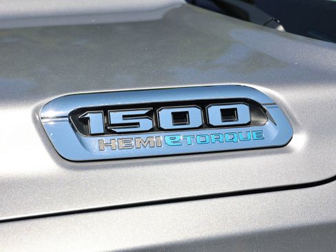 Used 2023 RAM 1500 Big Horn AWD/4WD image 7