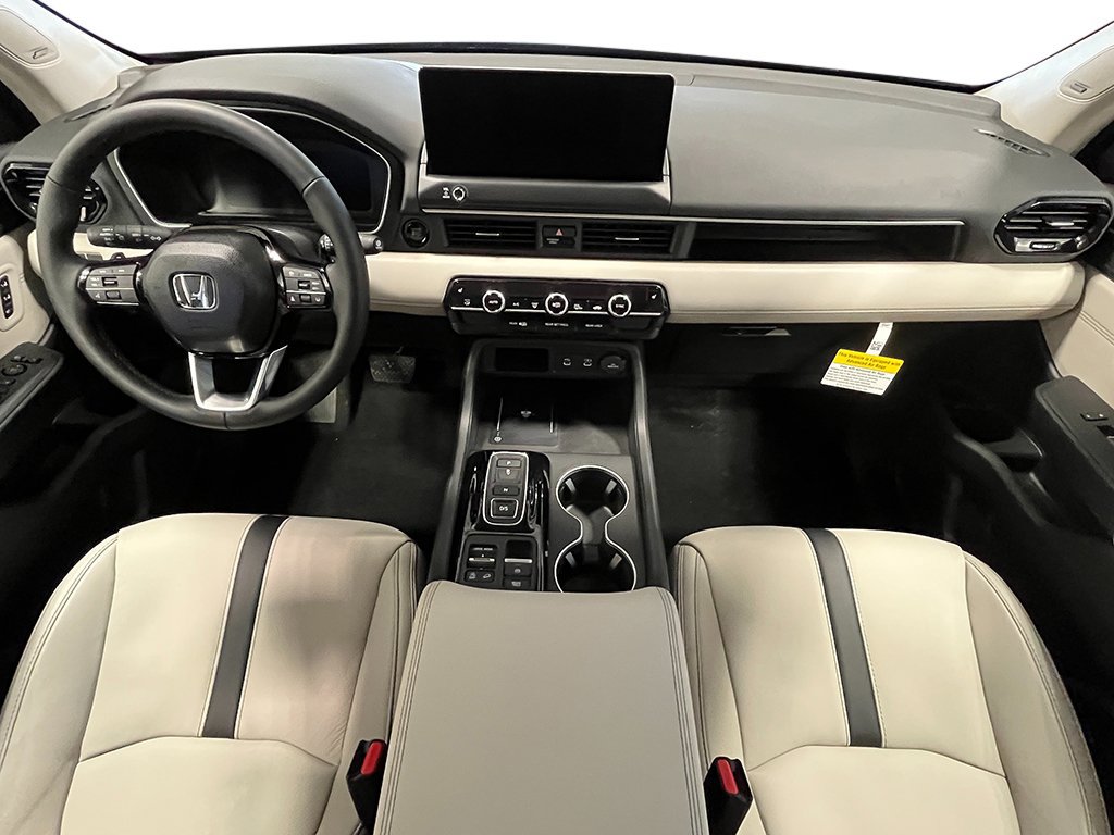 New 2026 Honda Pilot Touring image 23