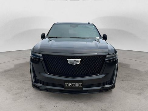Used 2023 Cadillac Escalade Sport w/ LPO, ONYX Package AWD/4WD image 8