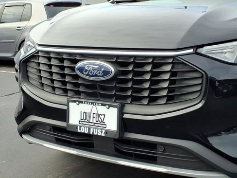 Used 2023 Ford Escape Active image 35