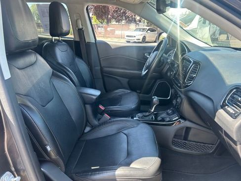 Used 2020 Jeep Compass Limited AWD/4WD image 32
