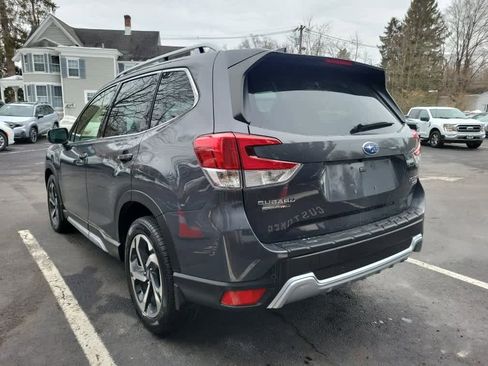 Used 2024 Subaru Forester Touring image 6