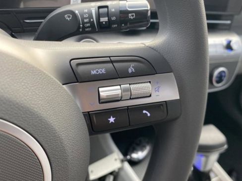 New 2026 Hyundai Kona SE FWD image 19