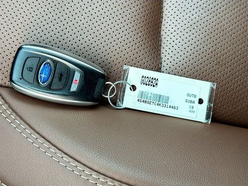 Used 2019 Subaru Outback 3.6R Touring w/ Popular Package #3A image 39