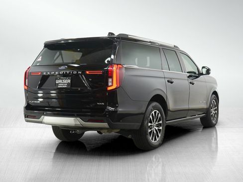 Used 2025 Ford Expedition Max Platinum AWD/4WD image 5