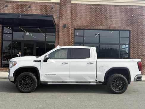 Used 2019 GMC Sierra 1500 SLT w/ SLT Premium Package image 3