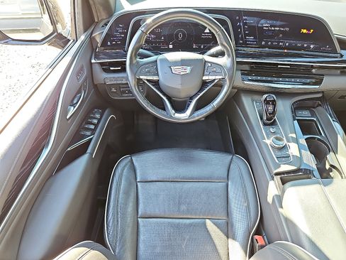 Certified 2022 Cadillac Escalade ESV Sport image 11