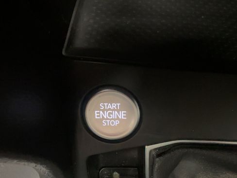 Used 2022 Volkswagen Taos S image 24