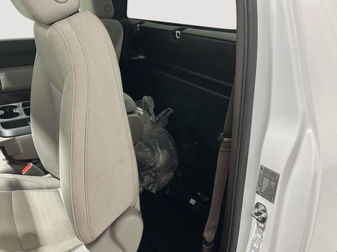 Used 2024 GMC Sierra 3500 SLE w/ SLE Convenience Package image 21