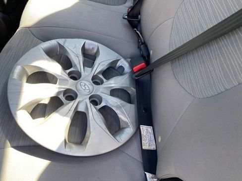 Used 2016 Hyundai Accent SE image 22