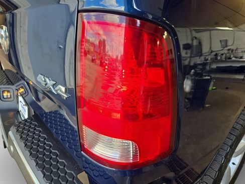 Used 2022 RAM 1500 Classic SLT w/ Electronics Group AWD/4WD image 39