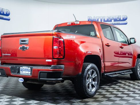 Used 2015 Chevrolet Colorado Z71 image 9
