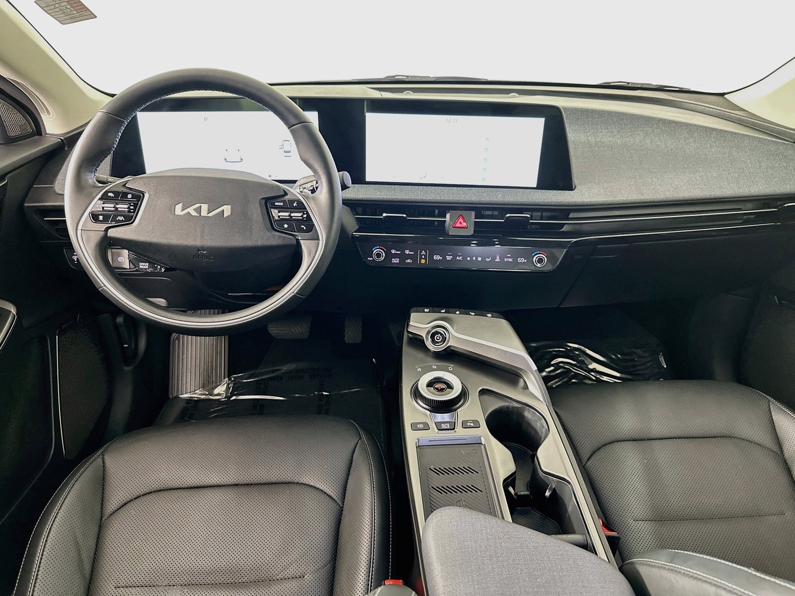 Used 2023 Kia EV6 Wind w/ Wind Technology Package AWD/4WD image 24