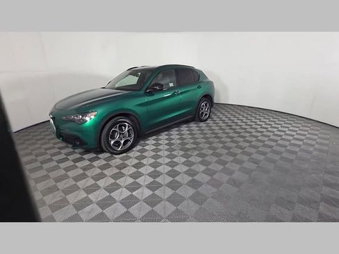 New 2025 Alfa Romeo Stelvio Sprint w/ Convenience Package image 37