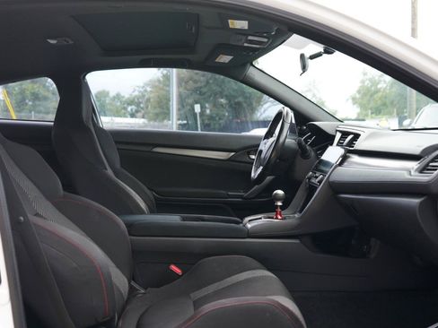 Used 2018 Honda Civic Si image 9