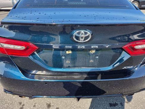 Used 2018 Toyota Camry XSE FWD image 21