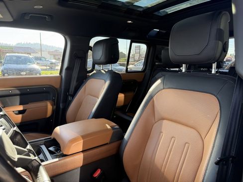 Used 2020 Land Rover Defender 110 X image 15