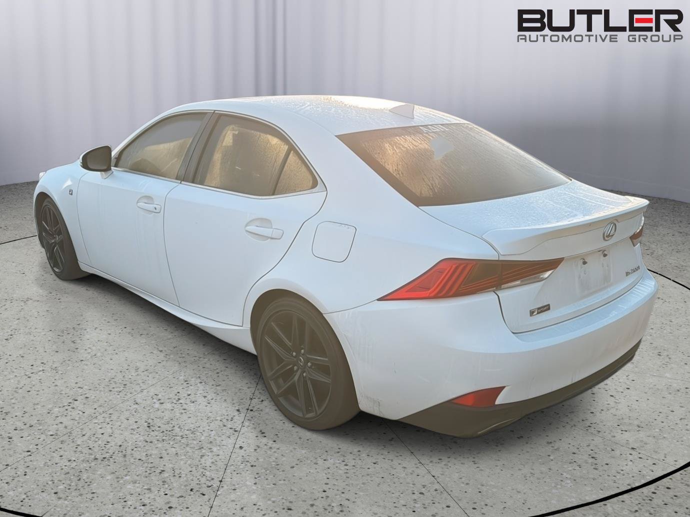 Used 2017 Lexus IS 200t F Sport w/ F Sport Package RWD image 4