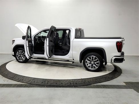 Used 2023 GMC Sierra 1500 Denali w/ Denali Reserve Package image 13
