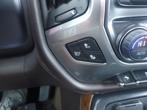 Used 2015 Chevrolet Silverado 3500 LTZ w/ Duramax Plus Package image 34