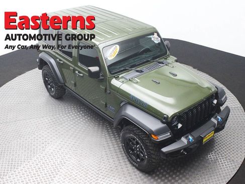 Used 2023 Jeep Wrangler Unlimited w/ Cold Weather Group image 3